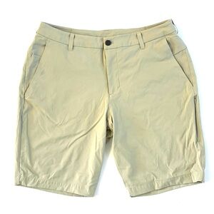 LULULEMON Commission Golf Shorts 9.5" Men's SIZE 34 Khaki Flat Front LM7AW2S